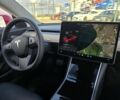 Красный Тесла Модель 3, объемом двигателя 0 л и пробегом 100 тыс. км за 16999 $, фото 16 на Automoto.ua