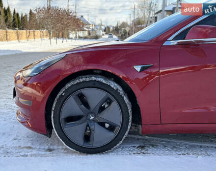 Красный Тесла Модель 3, объемом двигателя 0 л и пробегом 27 тыс. км за 20000 $, фото 7 на Automoto.ua