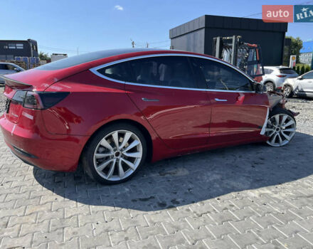 Красный Тесла Модель 3, объемом двигателя 0 л и пробегом 139 тыс. км за 12700 $, фото 1 на Automoto.ua
