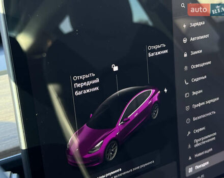 Тесла Модель 3 2020 у Луцьку на Automoto.ua Червоний Тесла Модель 3, об'ємом двигуна 0 л та пробігом 120 тис. км за 18500 $, фото 62 на Automoto.ua