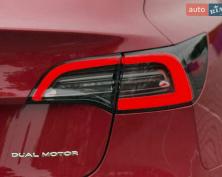 Красный Тесла Модель 3, объемом двигателя 0 л и пробегом 85 тыс. км за 22999 $, фото 50 на Automoto.ua