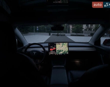 Тесла Модель 3 2020 у Львові на Automoto.ua Червоний Тесла Модель 3, об'ємом двигуна 0 л та пробігом 29 тис. км за 21999 $, фото 11 на Automoto.ua