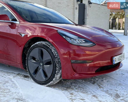 Красный Тесла Модель 3, объемом двигателя 0 л и пробегом 27 тыс. км за 20000 $, фото 2 на Automoto.ua