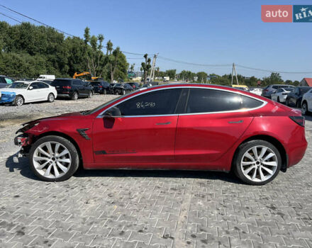 Красный Тесла Модель 3, объемом двигателя 0 л и пробегом 139 тыс. км за 12700 $, фото 4 на Automoto.ua