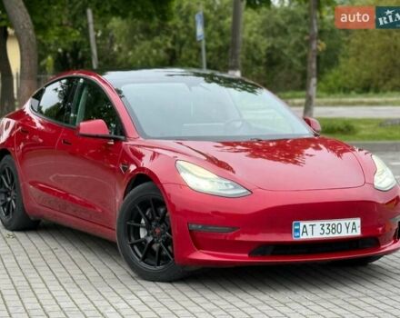 Красный Тесла Модель 3, объемом двигателя 0 л и пробегом 85 тыс. км за 22999 $, фото 17 на Automoto.ua