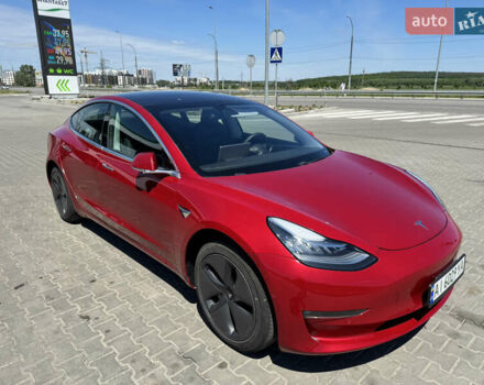 Красный Тесла Модель 3, объемом двигателя 0 л и пробегом 19 тыс. км за 17900 $, фото 3 на Automoto.ua