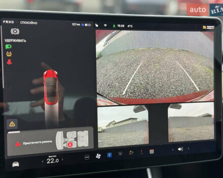 Красный Тесла Модель 3, объемом двигателя 0 л и пробегом 120 тыс. км за 18500 $, фото 45 на Automoto.ua