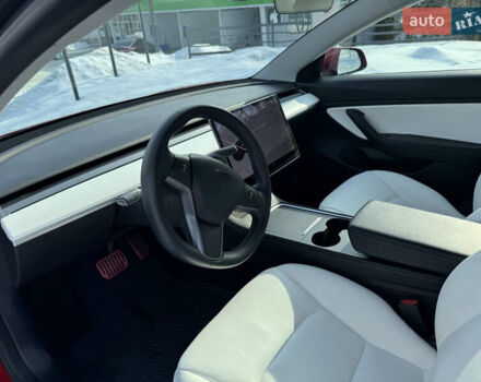 Красный Тесла Модель 3, объемом двигателя 0 л и пробегом 107 тыс. км за 21300 $, фото 13 на Automoto.ua