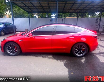 Красный Тесла Модель 3, объемом двигателя 0 л и пробегом 103 тыс. км за 24000 $, фото 3 на Automoto.ua