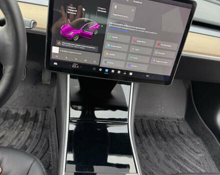 Красный Тесла Модель 3, объемом двигателя 0 л и пробегом 120 тыс. км за 18500 $, фото 27 на Automoto.ua