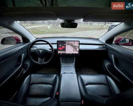 Красный Тесла Модель 3, объемом двигателя 0 л и пробегом 107 тыс. км за 16400 $, фото 1 на Automoto.ua
