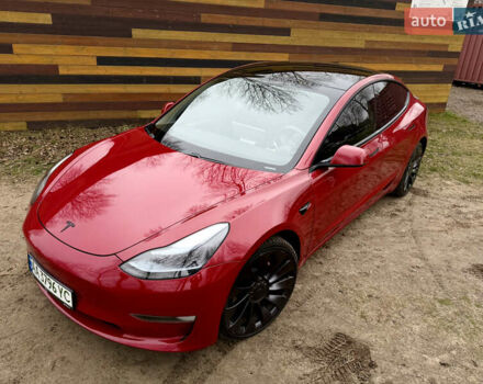 Червоний Тесла Модель 3, об'ємом двигуна 0 л та пробігом 145 тис. км за 18999 $, фото 4 на Automoto.ua