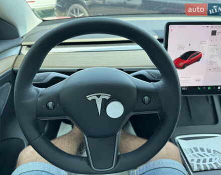 Червоний Тесла Модель 3, об'ємом двигуна 0 л та пробігом 126 тис. км за 20990 $, фото 17 на Automoto.ua