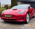 Красный Тесла Модель 3, объемом двигателя 82 л и пробегом 62 тыс. км за 22200 $, фото 2 на Automoto.ua