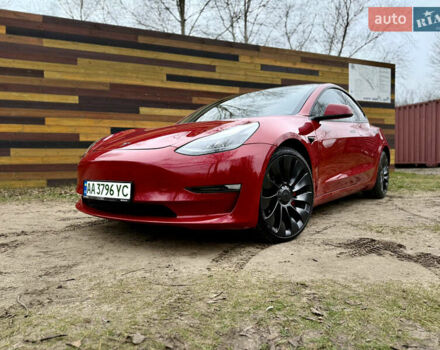Червоний Тесла Модель 3, об'ємом двигуна 0 л та пробігом 145 тис. км за 18999 $, фото 5 на Automoto.ua