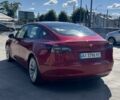Красный Тесла Модель 3, объемом двигателя 0 л и пробегом 82 тыс. км за 18456 $, фото 9 на Automoto.ua