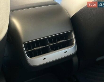 Красный Тесла Модель 3, объемом двигателя 0 л и пробегом 147 тыс. км за 18900 $, фото 19 на Automoto.ua