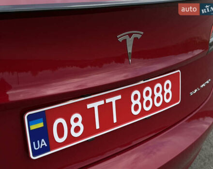Тесла Модель 3 2021 в Дрогобыче на Automoto.ua Красный Тесла Модель 3, объемом двигателя 0 л и пробегом 145 тыс. км за 19599 $, фото 31 на Automoto.ua