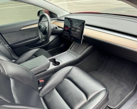 Красный Тесла Модель 3, объемом двигателя 0 л и пробегом 56 тыс. км за 22000 $, фото 6 на Automoto.ua