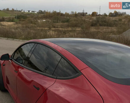 Тесла Модель 3 2021 в Дрогобыче на Automoto.ua Красный Тесла Модель 3, объемом двигателя 0 л и пробегом 145 тыс. км за 19599 $, фото 33 на Automoto.ua