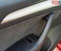 Червоний Тесла Модель 3, об'ємом двигуна 0 л та пробігом 128 тис. км за 16999 $, фото 16 на Automoto.ua