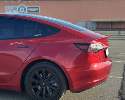 Красный Тесла Модель 3, объемом двигателя 0 л и пробегом 86 тыс. км за 21900 $, фото 11 на Automoto.ua