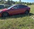 Красный Тесла Модель 3, объемом двигателя 0 л и пробегом 121 тыс. км за 19671 $, фото 2 на Automoto.ua