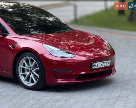 Червоний Тесла Модель 3, об'ємом двигуна 0 л та пробігом 58 тис. км за 22500 $, фото 9 на Automoto.ua