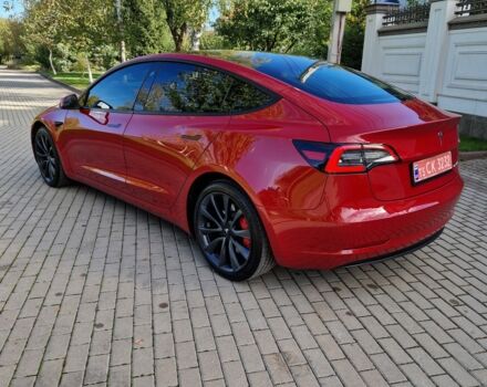 Красный Тесла Модель 3, объемом двигателя 0 л и пробегом 64 тыс. км за 23000 $, фото 1 на Automoto.ua