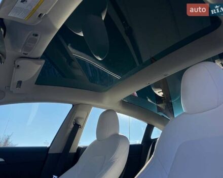 Красный Тесла Модель 3, объемом двигателя 0 л и пробегом 147 тыс. км за 18900 $, фото 13 на Automoto.ua