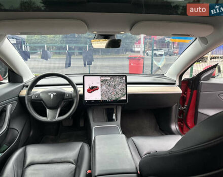 Тесла Модель 3 2021 у Черкасах на Automoto.ua Червоний Тесла Модель 3, об'ємом двигуна 0 л та пробігом 57 тис. км за 20200 $, фото 14 на Automoto.ua