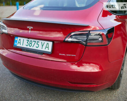 Красный Тесла Модель 3, объемом двигателя 0 л и пробегом 19 тыс. км за 29999 $, фото 21 на Automoto.ua