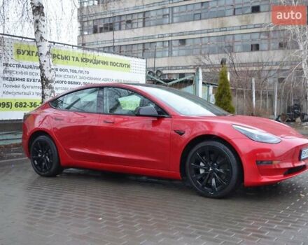 Червоний Тесла Модель 3, об'ємом двигуна 0 л та пробігом 8 тис. км за 26500 $, фото 8 на Automoto.ua