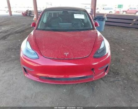 Красный Тесла Модель 3, объемом двигателя 0 л и пробегом 45 тыс. км за 14800 $, фото 10 на Automoto.ua