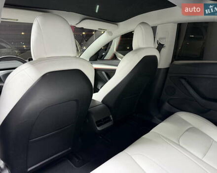 Червоний Тесла Модель 3, об'ємом двигуна 0 л та пробігом 43 тис. км за 22900 $, фото 21 на Automoto.ua