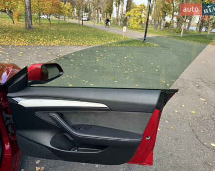 Червоний Тесла Модель 3, об'ємом двигуна 0 л та пробігом 108 тис. км за 19800 $, фото 18 на Automoto.ua