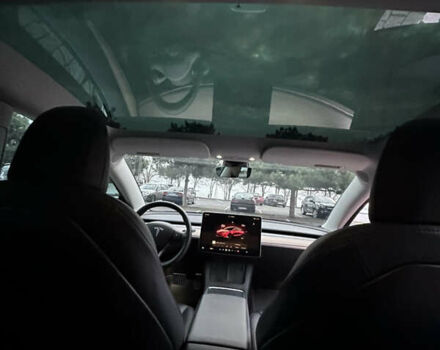 Красный Тесла Модель 3, объемом двигателя 0 л и пробегом 29 тыс. км за 23000 $, фото 11 на Automoto.ua