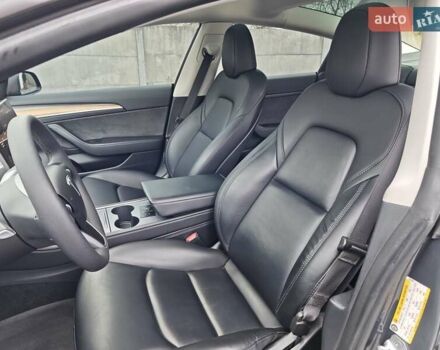 Червоний Тесла Модель 3, об'ємом двигуна 0 л та пробігом 59 тис. км за 20700 $, фото 16 на Automoto.ua