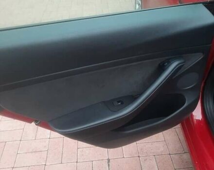 Красный Тесла Модель 3, объемом двигателя 0 л и пробегом 287 тыс. км за 15999 $, фото 13 на Automoto.ua