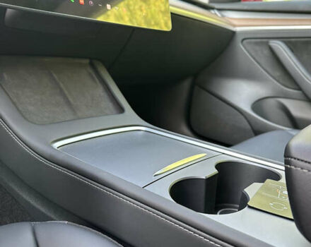 Тесла Модель 3 2022 в Виннице на Automoto.ua Красный Тесла Модель 3, объемом двигателя 0 л и пробегом 1 тыс. км за 25000 $, фото 8 на Automoto.ua