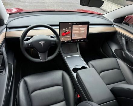 Червоний Тесла Модель 3, об'ємом двигуна 0 л та пробігом 65 тис. км за 21500 $, фото 15 на Automoto.ua