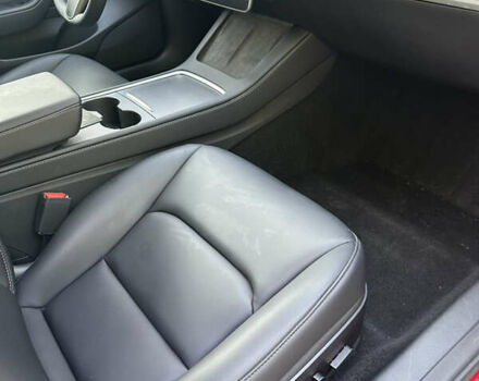 Тесла Модель 3 2022 в Виннице на Automoto.ua Красный Тесла Модель 3, объемом двигателя 0 л и пробегом 1 тыс. км за 25000 $, фото 13 на Automoto.ua