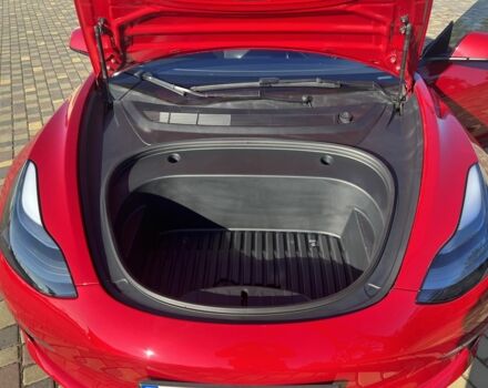 Красный Тесла Модель 3, объемом двигателя 0 л и пробегом 35 тыс. км за 22000 $, фото 12 на Automoto.ua