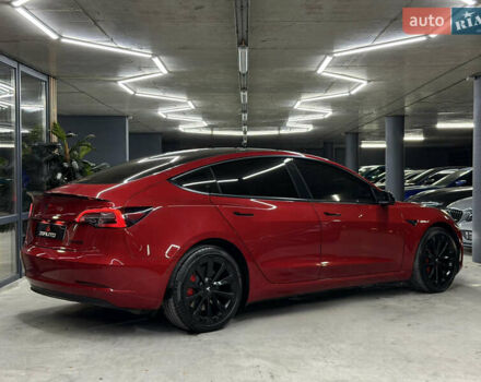 Червоний Тесла Модель 3, об'ємом двигуна 0 л та пробігом 43 тис. км за 22900 $, фото 14 на Automoto.ua
