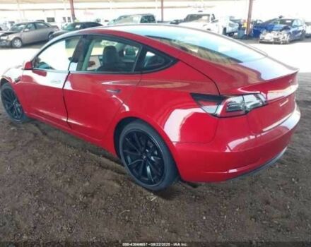 Красный Тесла Модель 3, объемом двигателя 0 л и пробегом 45 тыс. км за 14800 $, фото 2 на Automoto.ua