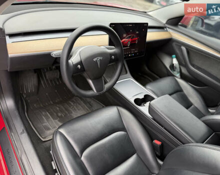 Красный Тесла Модель 3, объемом двигателя 0 л и пробегом 43 тыс. км за 19888 $, фото 13 на Automoto.ua