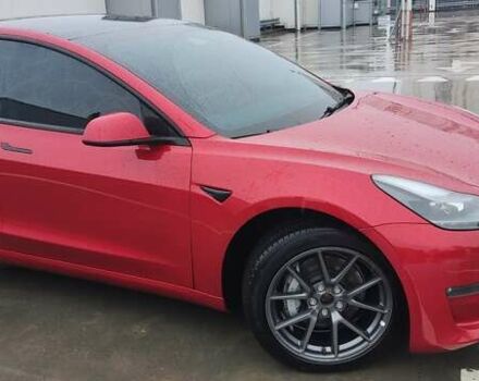 Червоний Тесла Модель 3, об'ємом двигуна 0 л та пробігом 10 тис. км за 25499 $, фото 4 на Automoto.ua