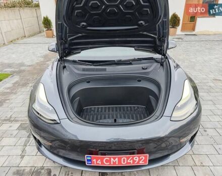 Червоний Тесла Модель 3, об'ємом двигуна 0 л та пробігом 59 тис. км за 20700 $, фото 26 на Automoto.ua