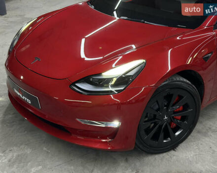 Червоний Тесла Модель 3, об'ємом двигуна 0 л та пробігом 43 тис. км за 22900 $, фото 7 на Automoto.ua