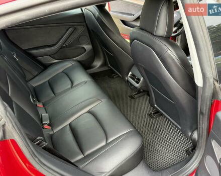 Красный Тесла Модель 3, объемом двигателя 0 л и пробегом 172 тыс. км за 17000 $, фото 11 на Automoto.ua